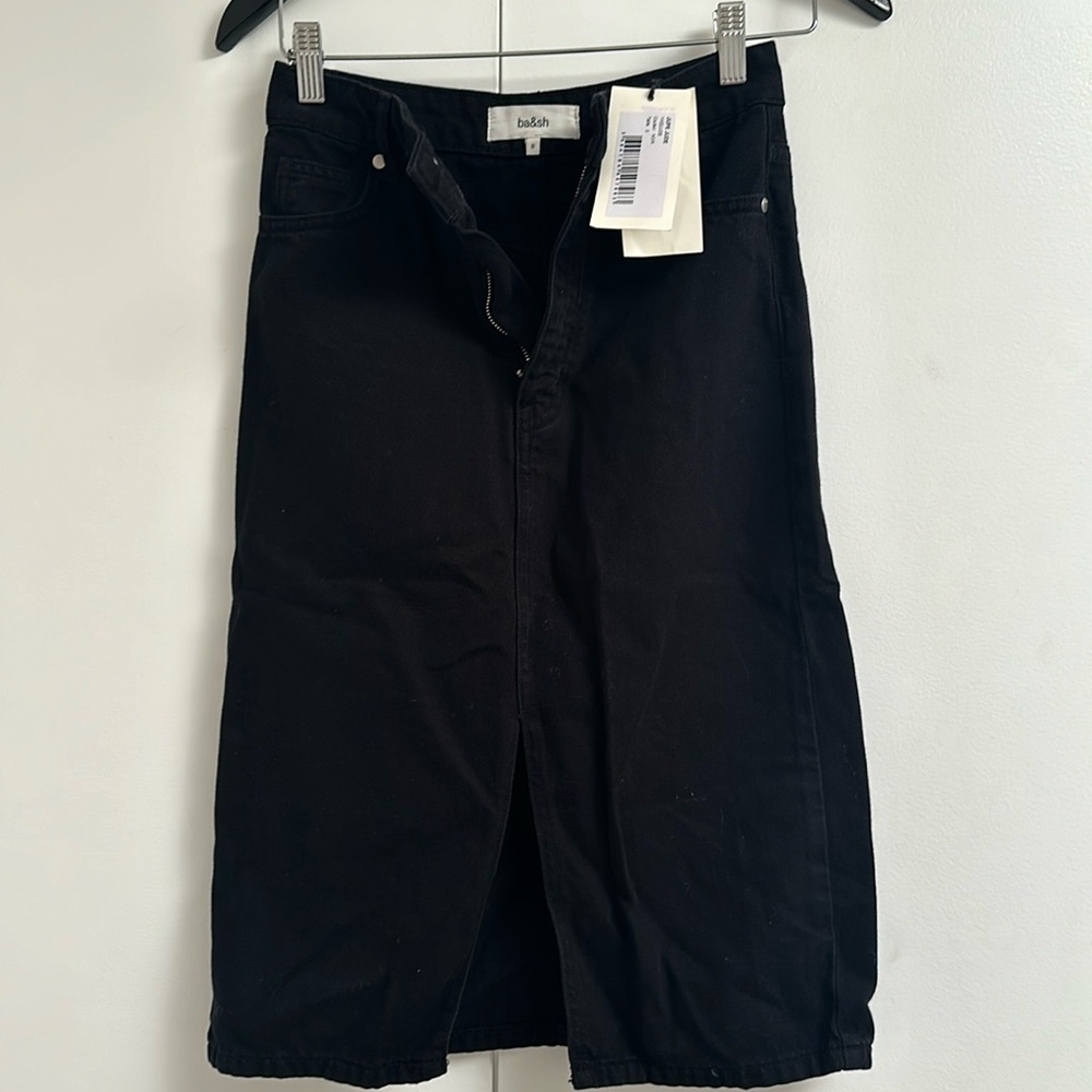 NWT ba&sh jupe Jude Noir skirt. Size 0